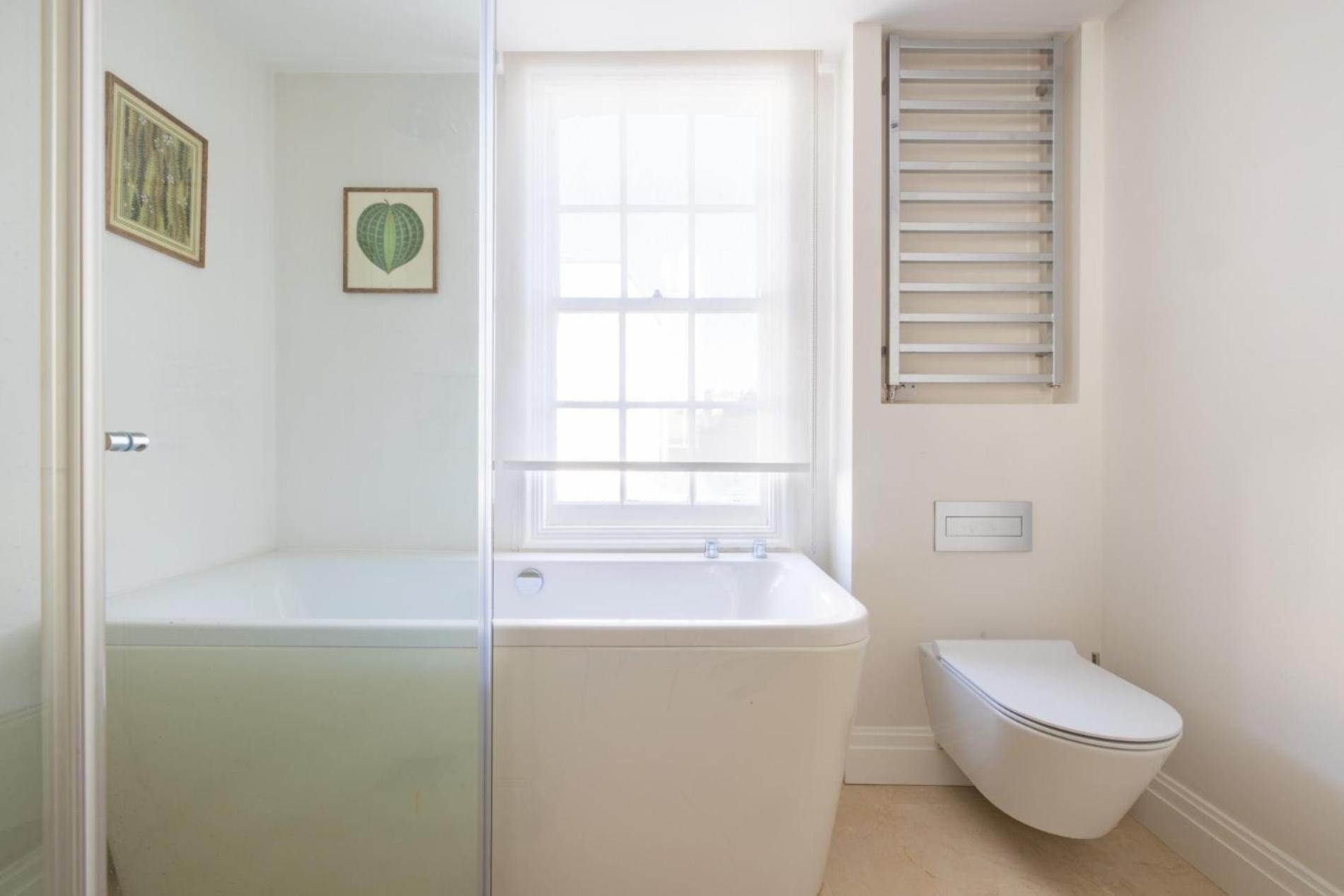 Sunny In Chelsea - Luxurious 3 Bedroom Chelsea Home لندن المظهر الخارجي الصورة