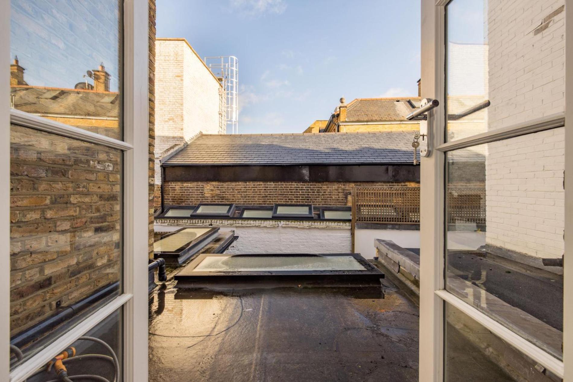 Sunny In Chelsea - Luxurious 3 Bedroom Chelsea Home لندن المظهر الخارجي الصورة